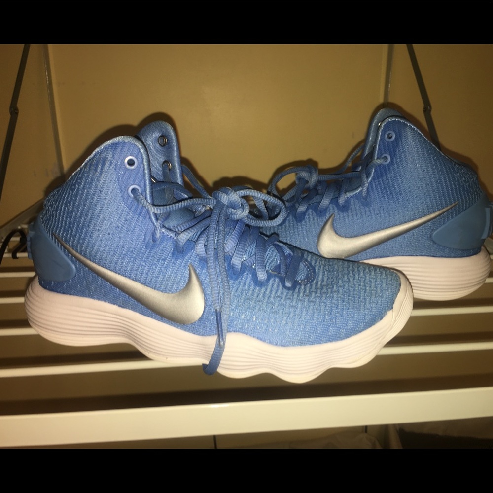 Nike Hyperdunk Basketball Shoes